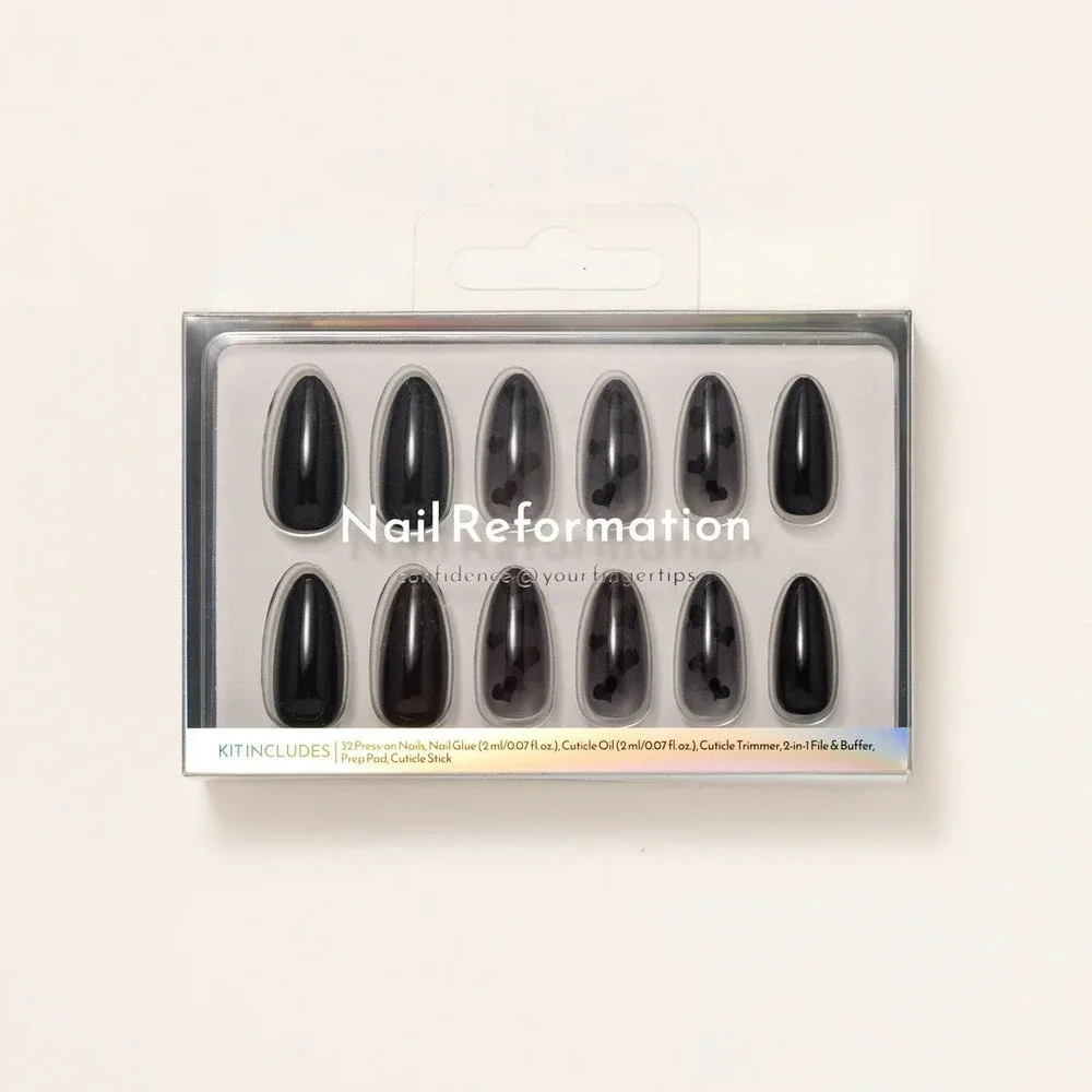 Nail Reformation Almond Shape Press On Nails Black Heart Design‎ Set - Picture 7 of 7